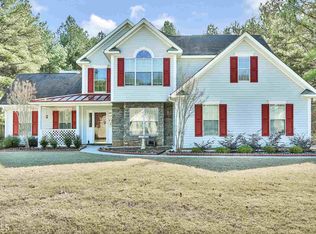 136 Candlewood Dr, Newnan, GA 30265