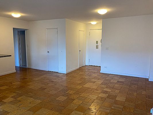 4th image of 10 W 135th St APT 12S