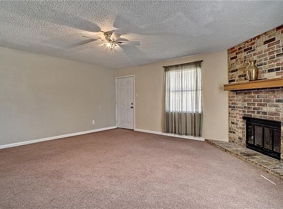 5th image of 3504 N Beach St