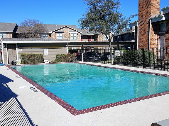 5th image of 4047 Childress Ave #37103