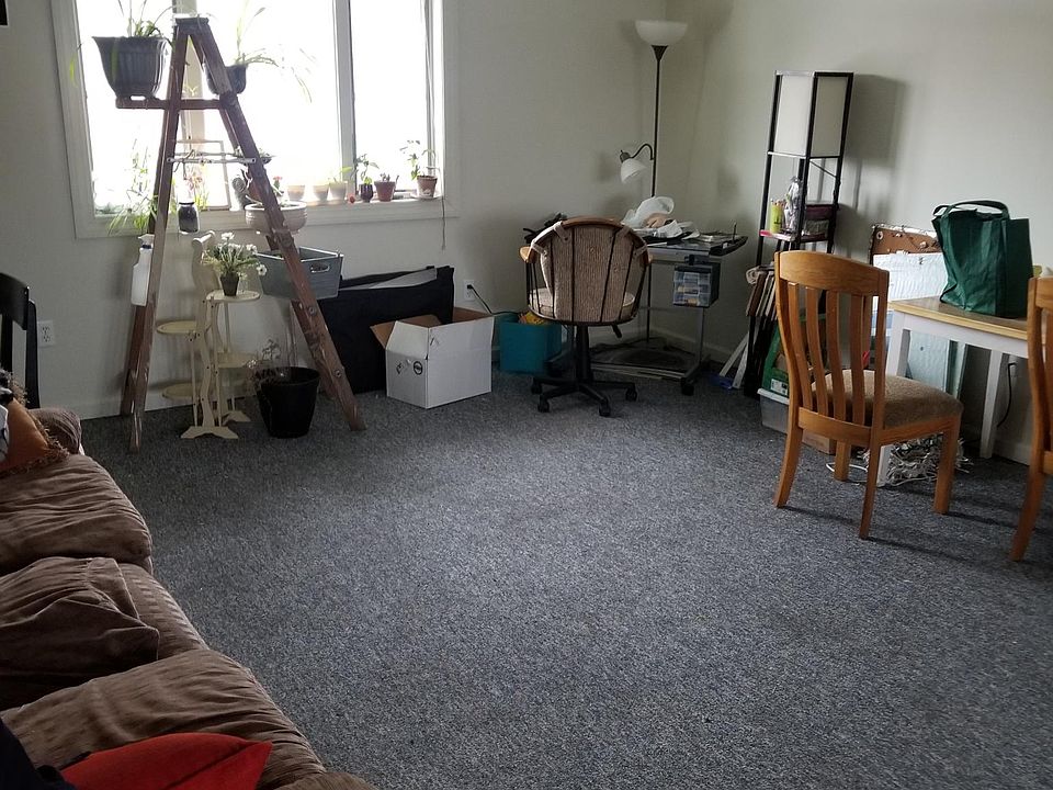 1st image of 1526 W University Ave