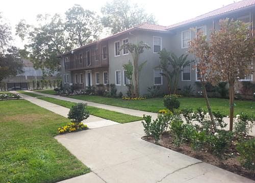 1st image of 520 W Fernfield Dr APT A