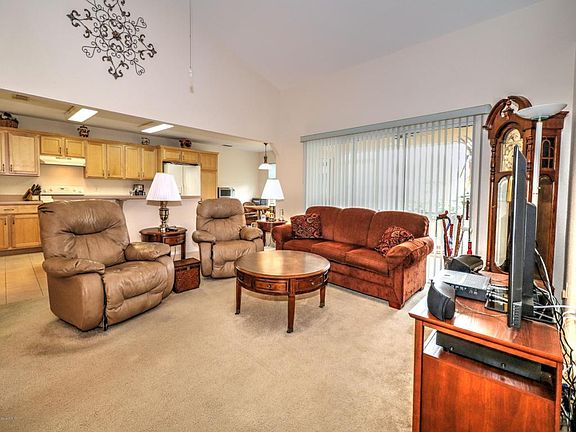 5th image of 17453 SE 110th Ct