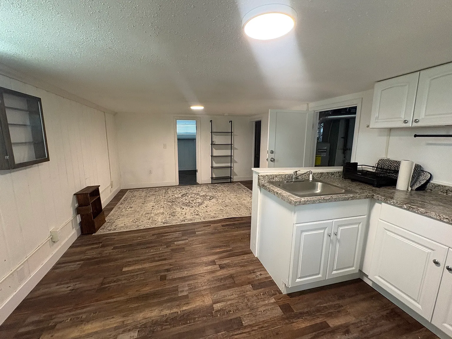 1 bed, 902 sqft, $850 — Photo 2