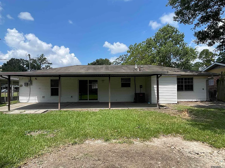 331 E Bolivar Dr — Photo 23
