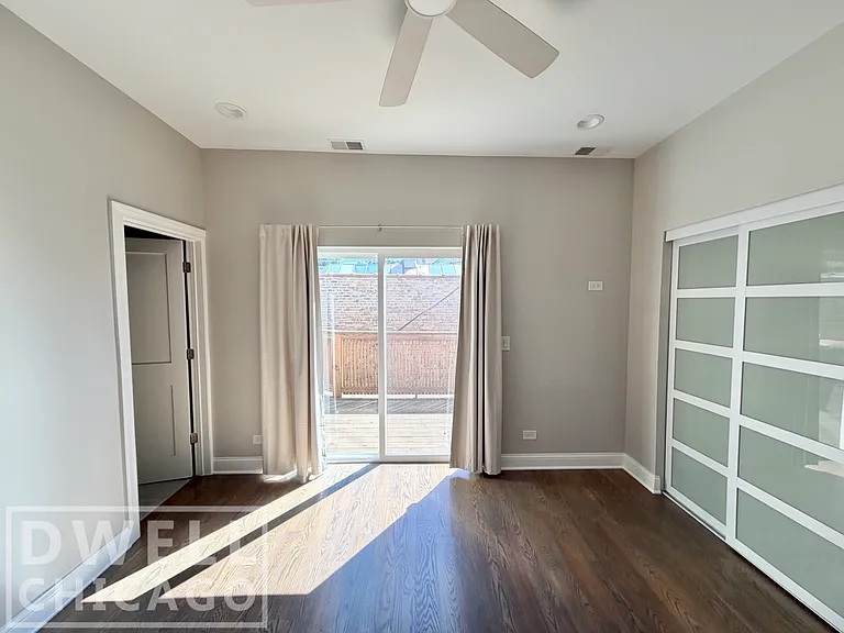 4101 N Lincoln Ave #4103-3B — Photo 2