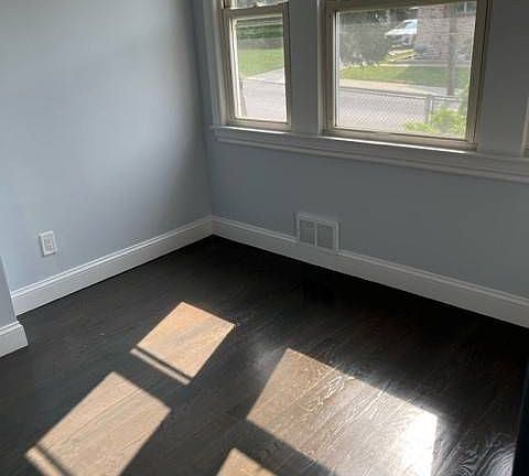 5th image of 347 Neal Dow Ave Floor 1