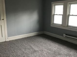 424 W Broad St, Paulsboro, NJ 08066