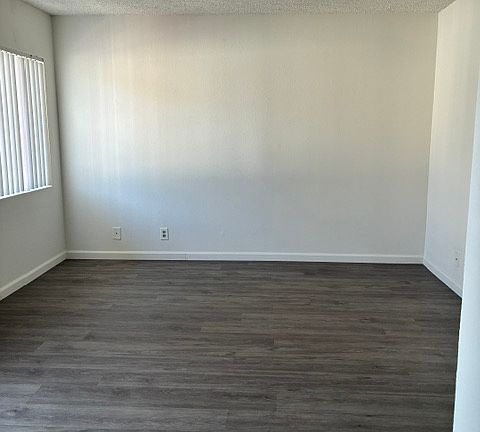 2nd image of 635 N Virgil Ave