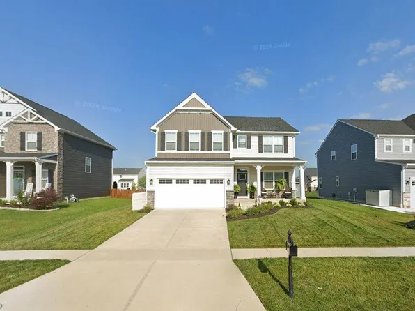 9325 Lakeside St, Tipp City, OH 45371