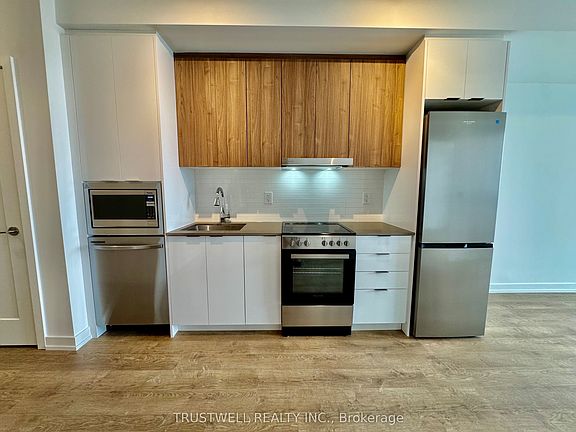 3rd image of 9763 Markham Rd #2012