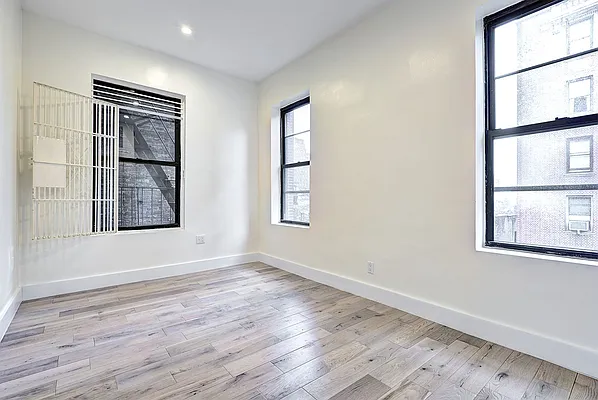 Rented by Prime Rok Real Estate LLC | media 11