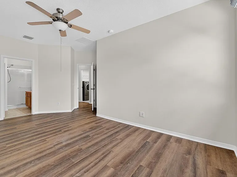 30132 Mossbank Dr — Photo 18