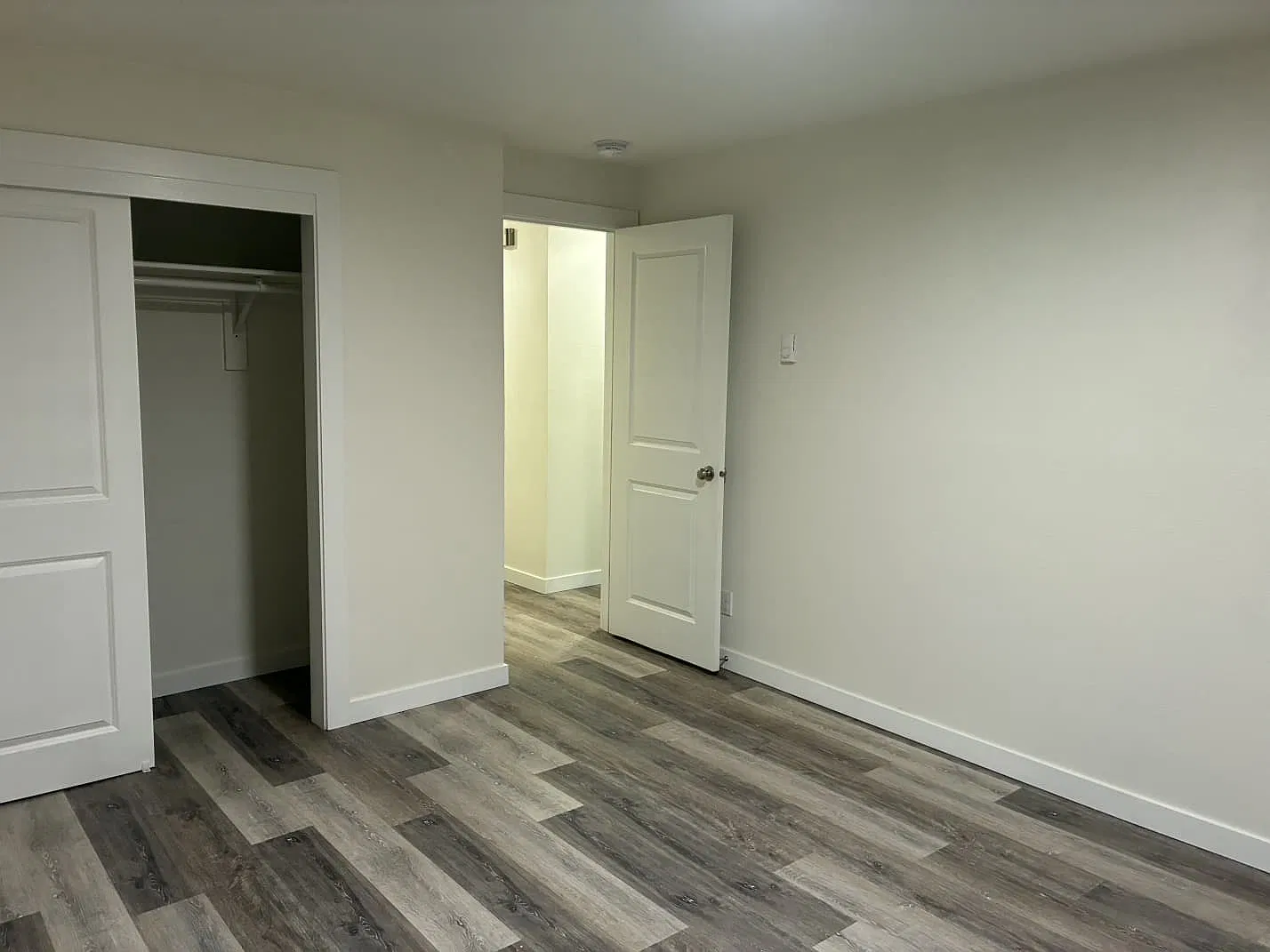 1 bed, 650 sqft, $1,950 — Photo 2