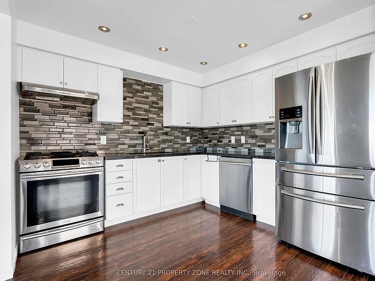 75 Benjamin Cres — Photo 15