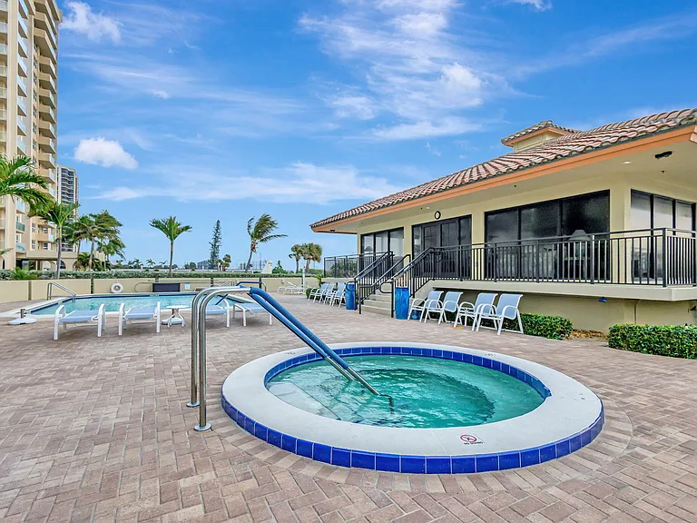 5460 N Ocean Dr #7C — Photo 40