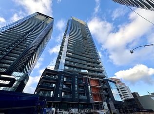 120 Broadway Ave #1012N, Toronto, ON M4P 1V8