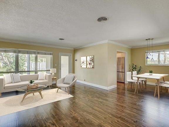4th image of 5730 NE 22nd Terrace