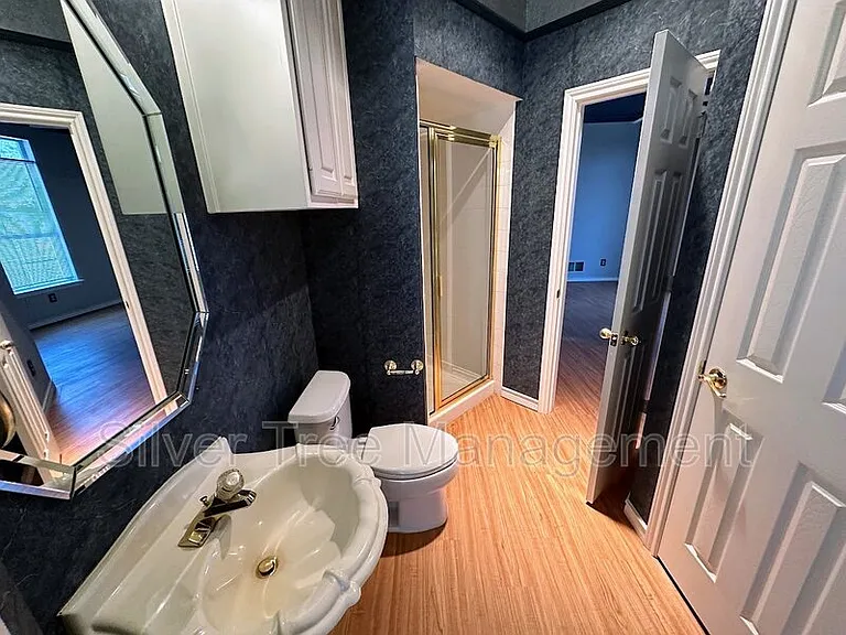 3200 Blenheim Ct — Photo 24