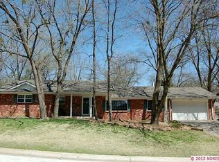 1352 Evergreen Dr, Bartlesville, OK 74006