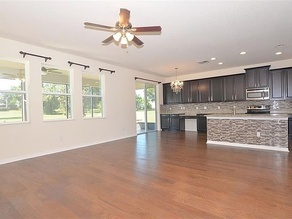 4th image of 7957 Pleasant Pine Cir