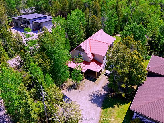 3rd image of 67 Big Tub Rd