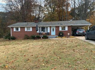 302 W 9th St, Gaffney, SC 29340