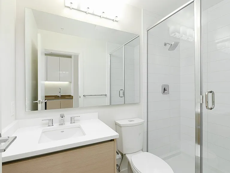 8850 University Cres #317B — Photo 4