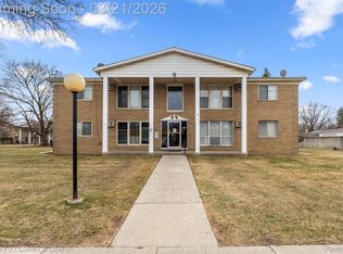 26415 W Seven Mile Rd APT 218, Redford, MI 48240