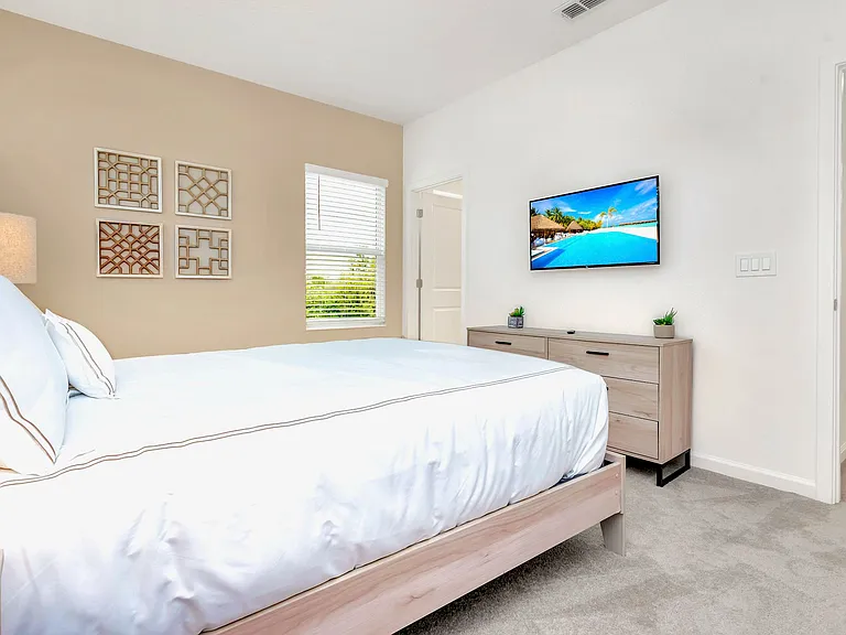 2496 Rama Dr — Photo 32