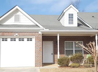 290 Rosenwald Ln, Hampton, GA 30228