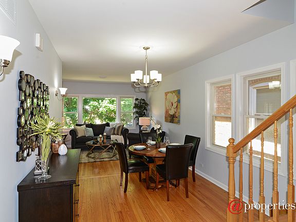 Living Room / Dining Room
