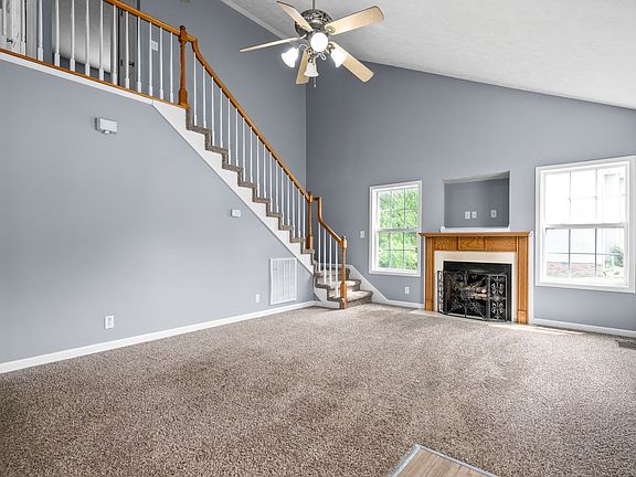 3rd image of 3333 Greenspoint Dr