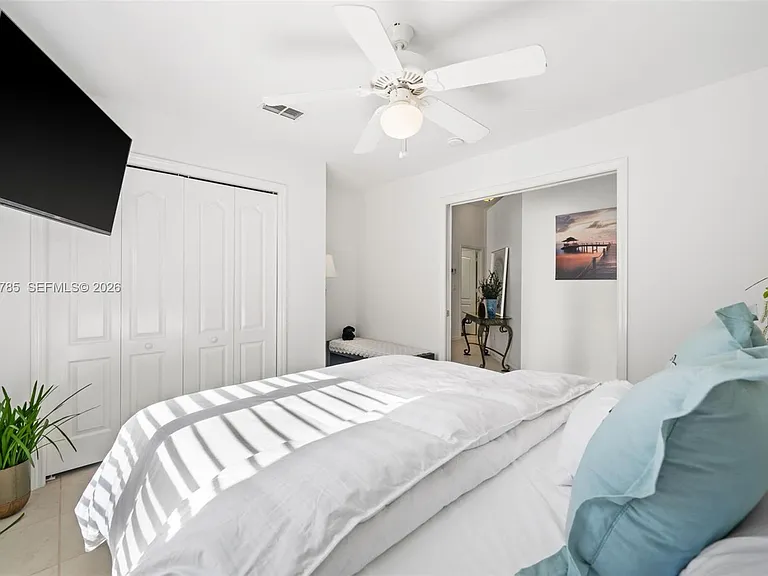 21489 Sheridan Run — Photo 40