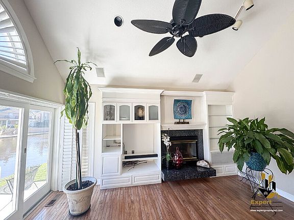 2nd image of 4817 Breckenridge Ct