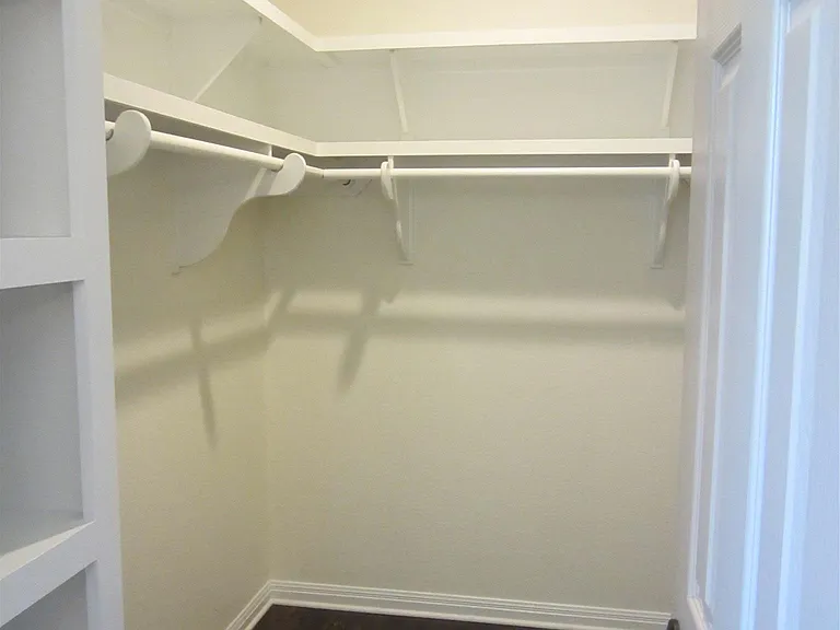 5305 Duval St #A — Photo 23