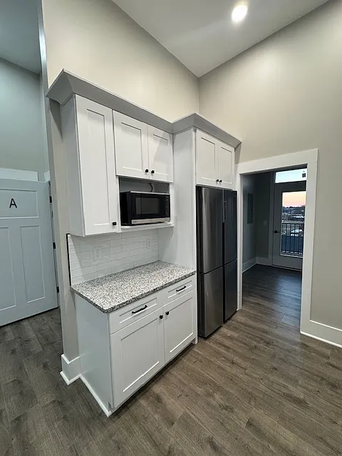 2 bed, 1200 sqft, $1,400 — Photo 2