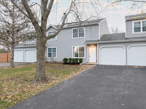 419 Meadow Hill Ln #2057, Round Lake, IL 60073