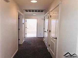 Donita Dr — Photo 8