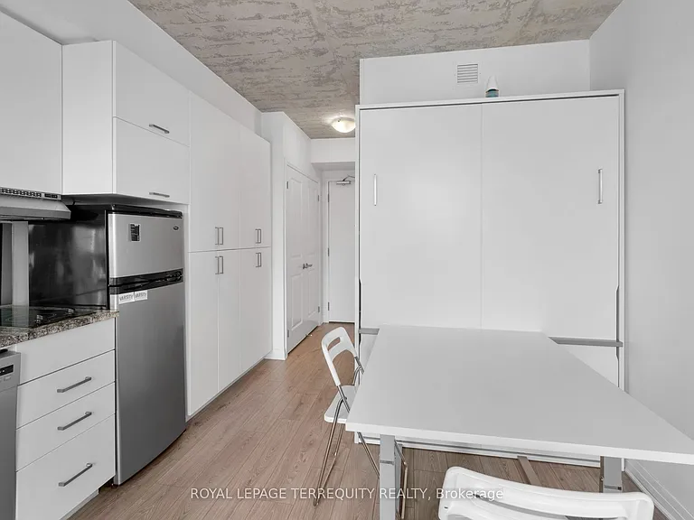 1900 Simcoe St N #703 — Photo 7