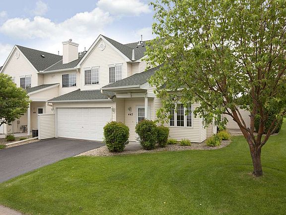 2nd image of 447 Aqua Cir
