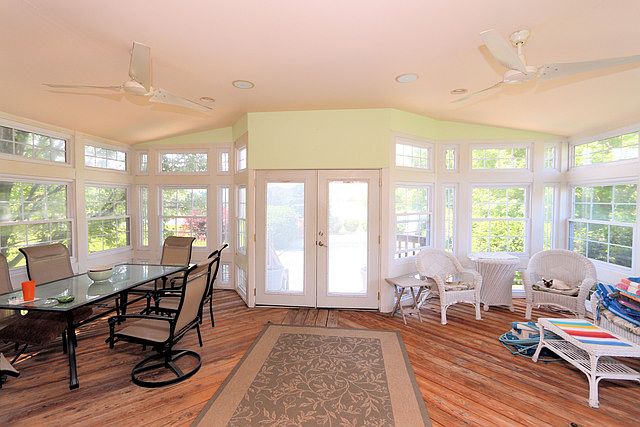 2nd image of 4207 Jacqueline Ln