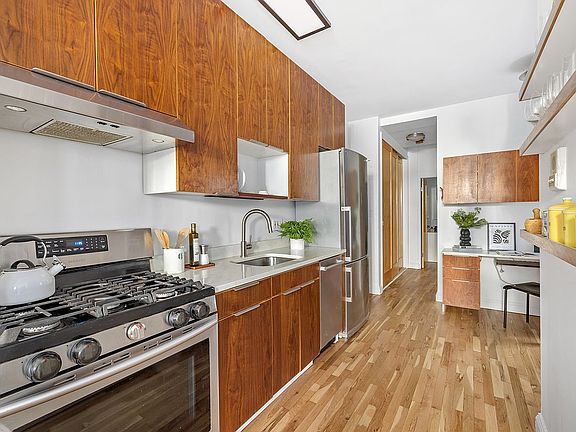 4th image of 436 Sterling Pl APT 5