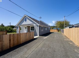 2134 Everett Ave, North Bend, OR 97459