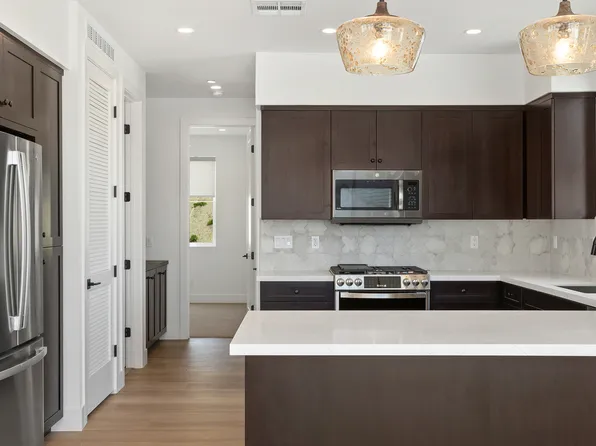 1223 Stonemark Pl, Vista, CA