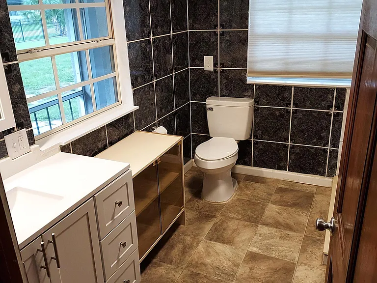 2720 Sidney Ave #1 — Photo 7