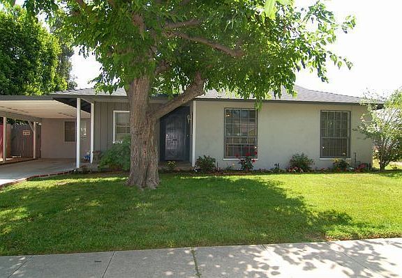 5th image of 8038 Lasaine Ave