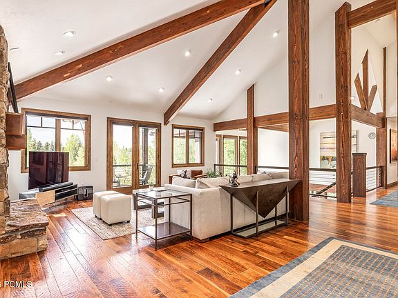 2nd image of 2054 Paddington Dr