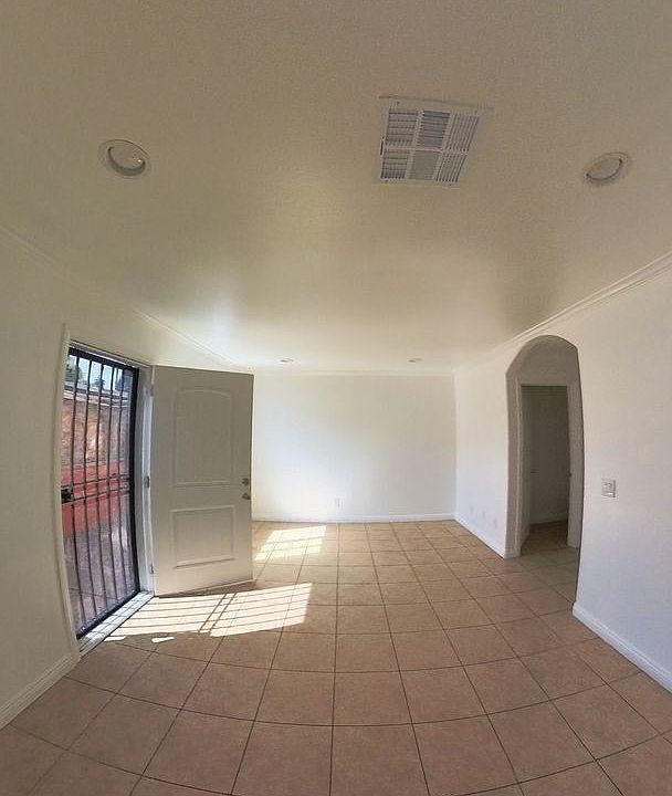 Willowbrook Triplex 1302 S Willowbrook Ave Compton CA Zillow