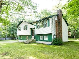 12 Bemis Rd, Pepperell, MA 01463